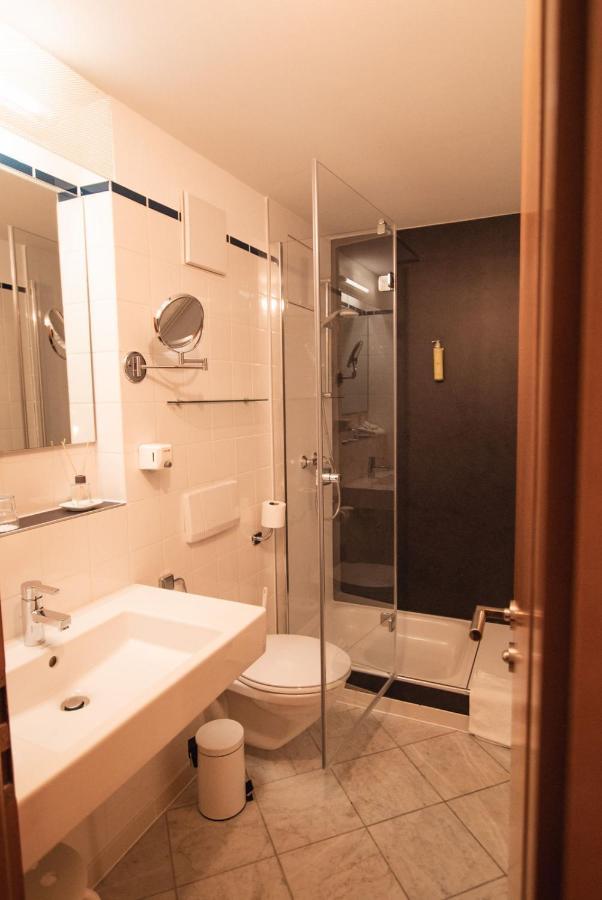 Hotel Am Main Veitshöchheim Esterno foto