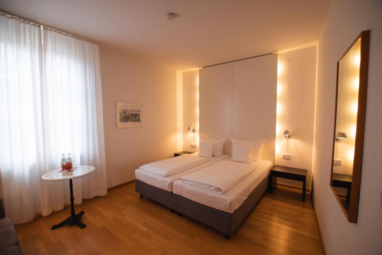 Hotel Am Main Veitshöchheim Esterno foto