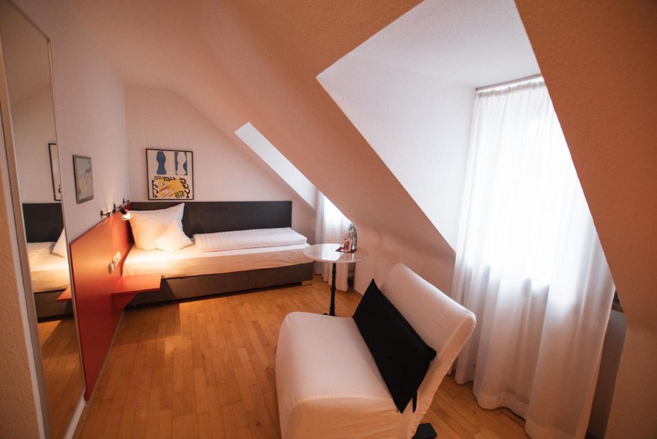 Hotel Am Main Veitshöchheim Esterno foto