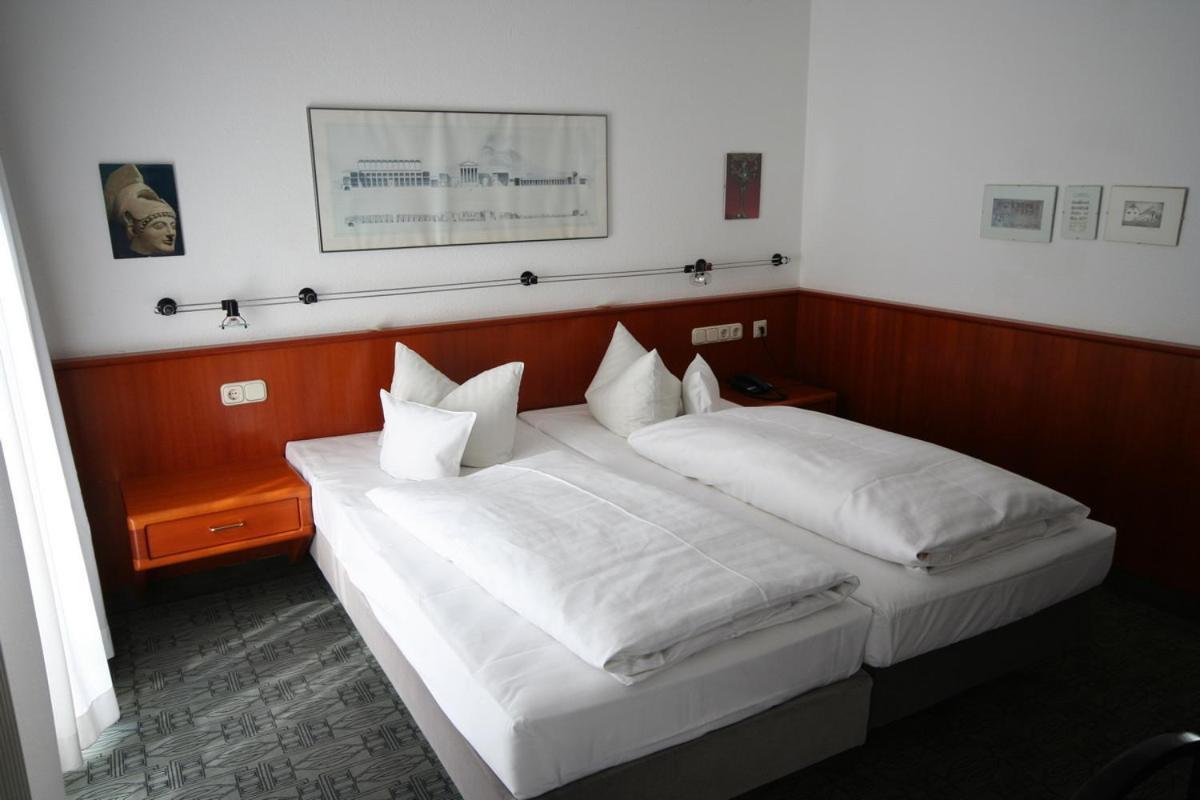 Hotel Am Main Veitshöchheim Camera foto